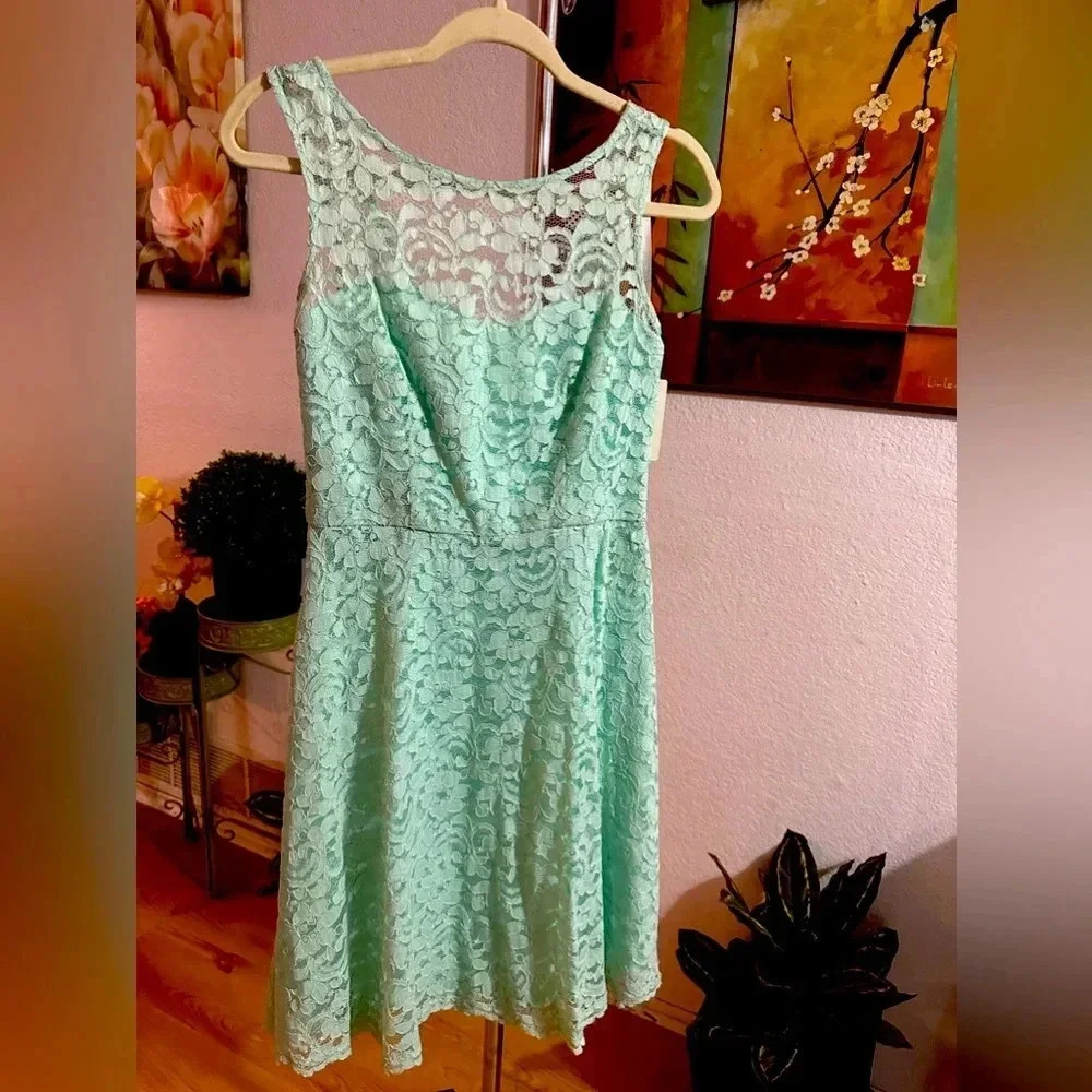 David’s bridal mint lace mini dress size 6 - Picture 2 of 12